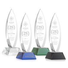 Fowler Peaks Crystal Trophy - Crystal Trophies