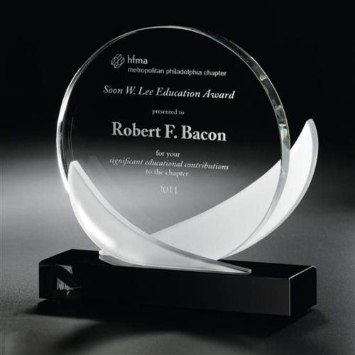 Awards and Plaques - Crystal Trophies - Ebony & Frost Circle Crystal Trophy