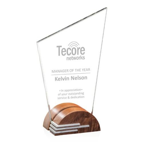 Awards and Plaques - Crystal Trophies - Bravo Peaks Trophy