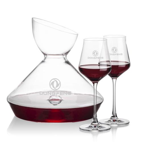 Custom Barware Glasses - Carafes - Woodbury Carafe & Watts Wine