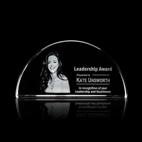 Awards and Plaques - Crystal Trophies - Glover 3D Peaks Crystal Trophy