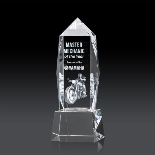 Awards and Plaques - Crystal Trophies - Navarro on Base 3D - Clear