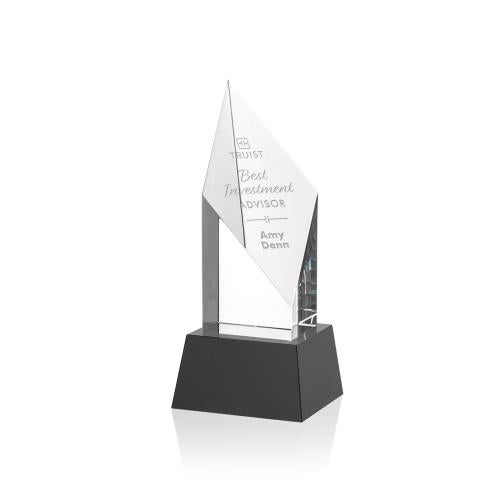 Awards and Plaques - Crystal Trophies - Fernandes on Base Black Crystal Trophy