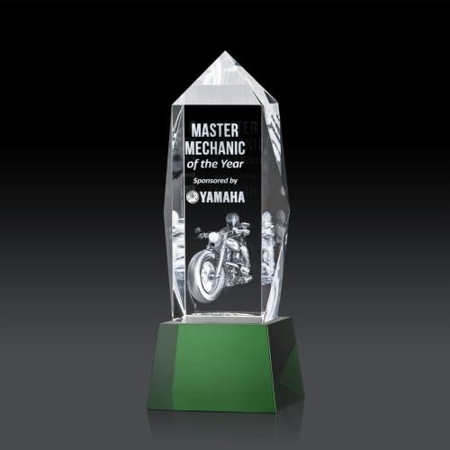 Awards and Plaques - Crystal Trophies - Navarro on Base 3D - Green