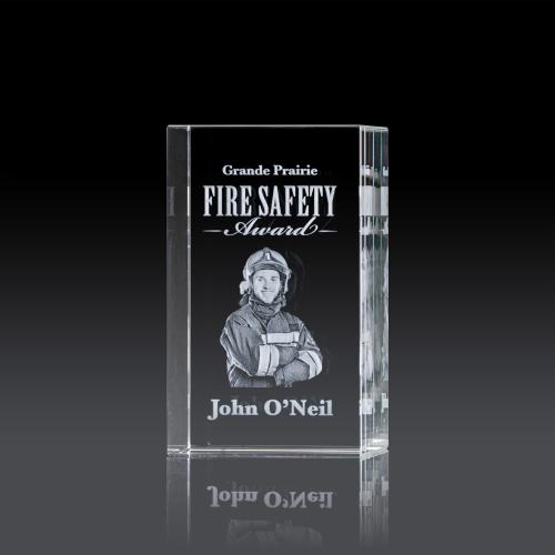 Awards and Plaques - Crystal Trophies - Yoder 3D Rectangle Crystal Trophy