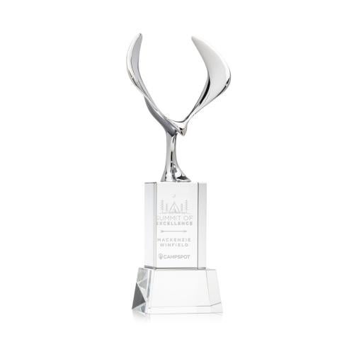 Awards and Plaques - Crystal Trophies - Maverick Eagle on Belcroft Base Clear Animals Crystal Trophy