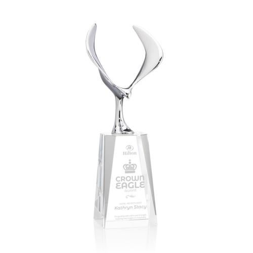 Awards and Plaques - Crystal Trophies - Maverick Eagle on Chandler Base Clear Animals Crystal Trophy