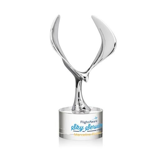 Awards and Plaques - Crystal Trophies - Maverick Eagle Full Color on Round Base Clear Animals Crystal Trophy